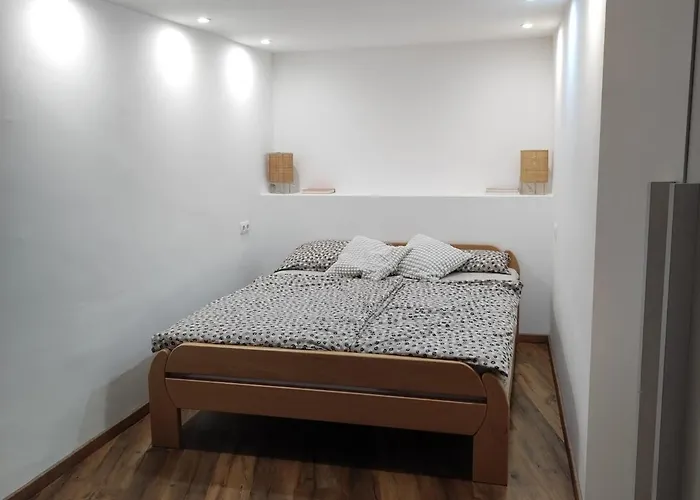 Elegant Escape Old Town Appartamento Ptuj